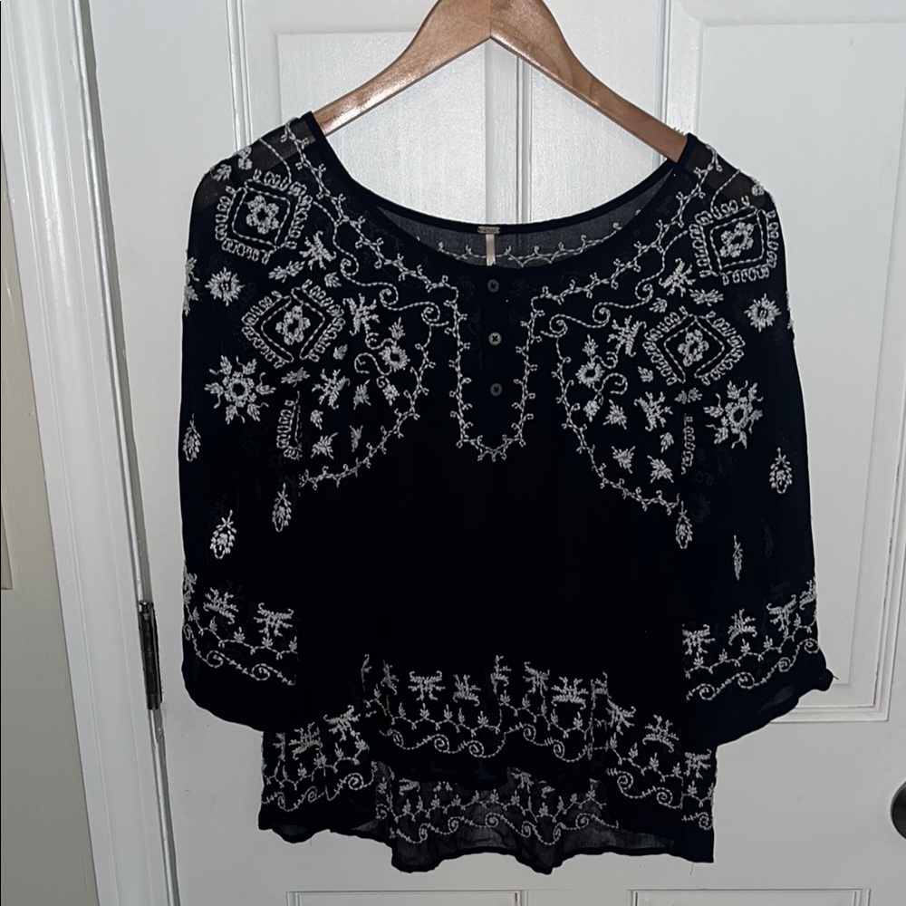 Free People Embroidered Black Women's Top Size Medium